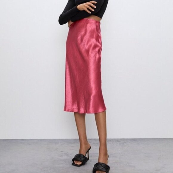 Aritzia Babaton Slip Satin Midi Skirt Pink Size 12 - Picture 2 of 11